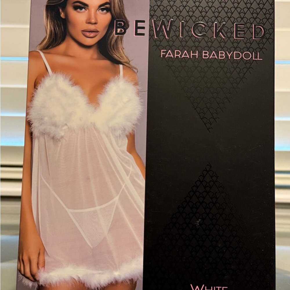Be Wicked Farah Babydoll in Elegant White - Picture 5 of 9